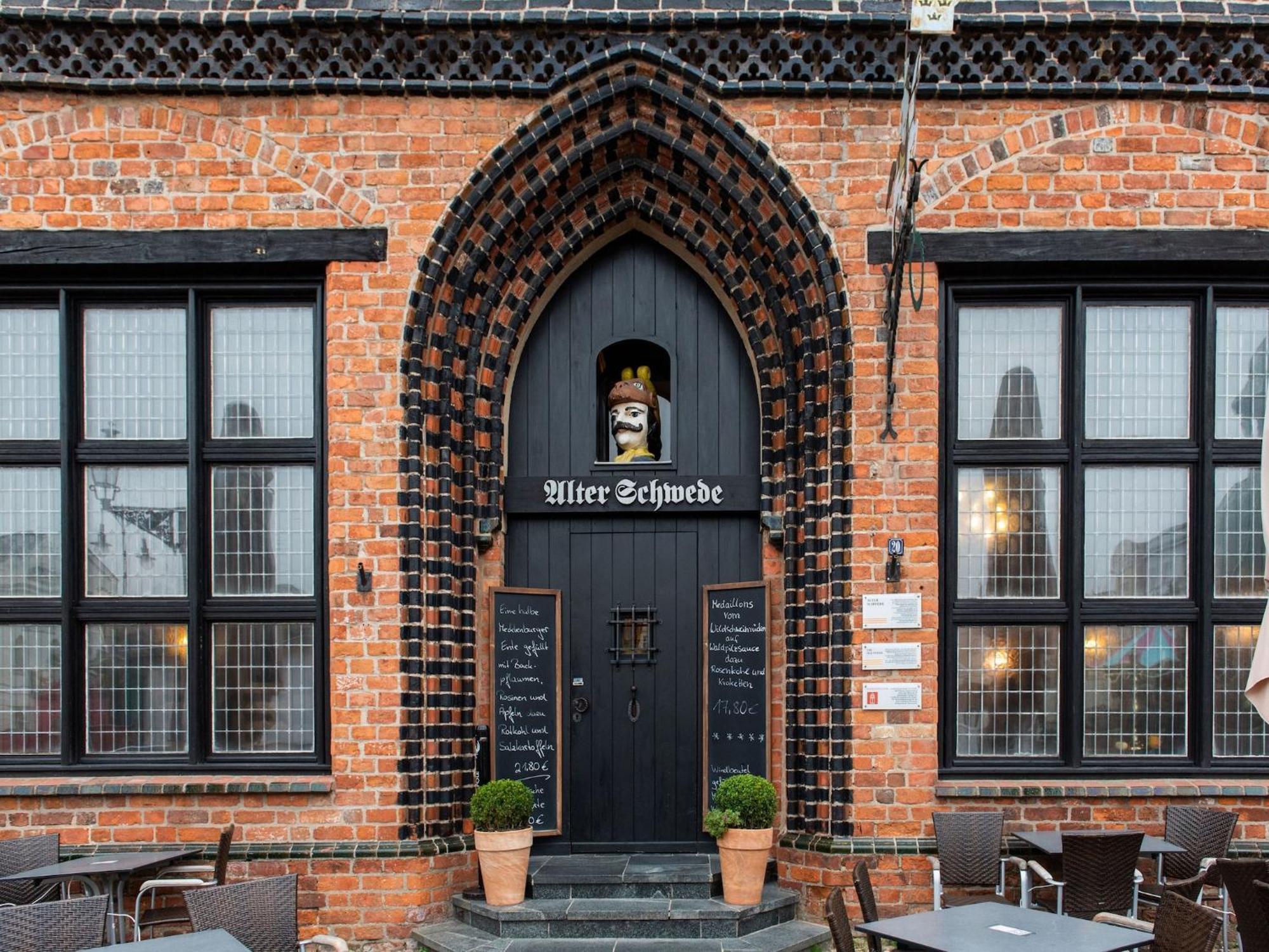 Comfortable Apartment In Wismar Mecklenburg With Fireplace Exteriér fotografie